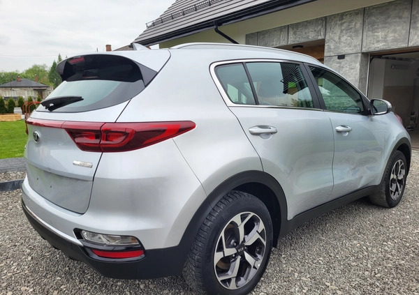 Kia Sportage cena 49500 przebieg: 122400, rok produkcji 2021 z Krosno małe 79